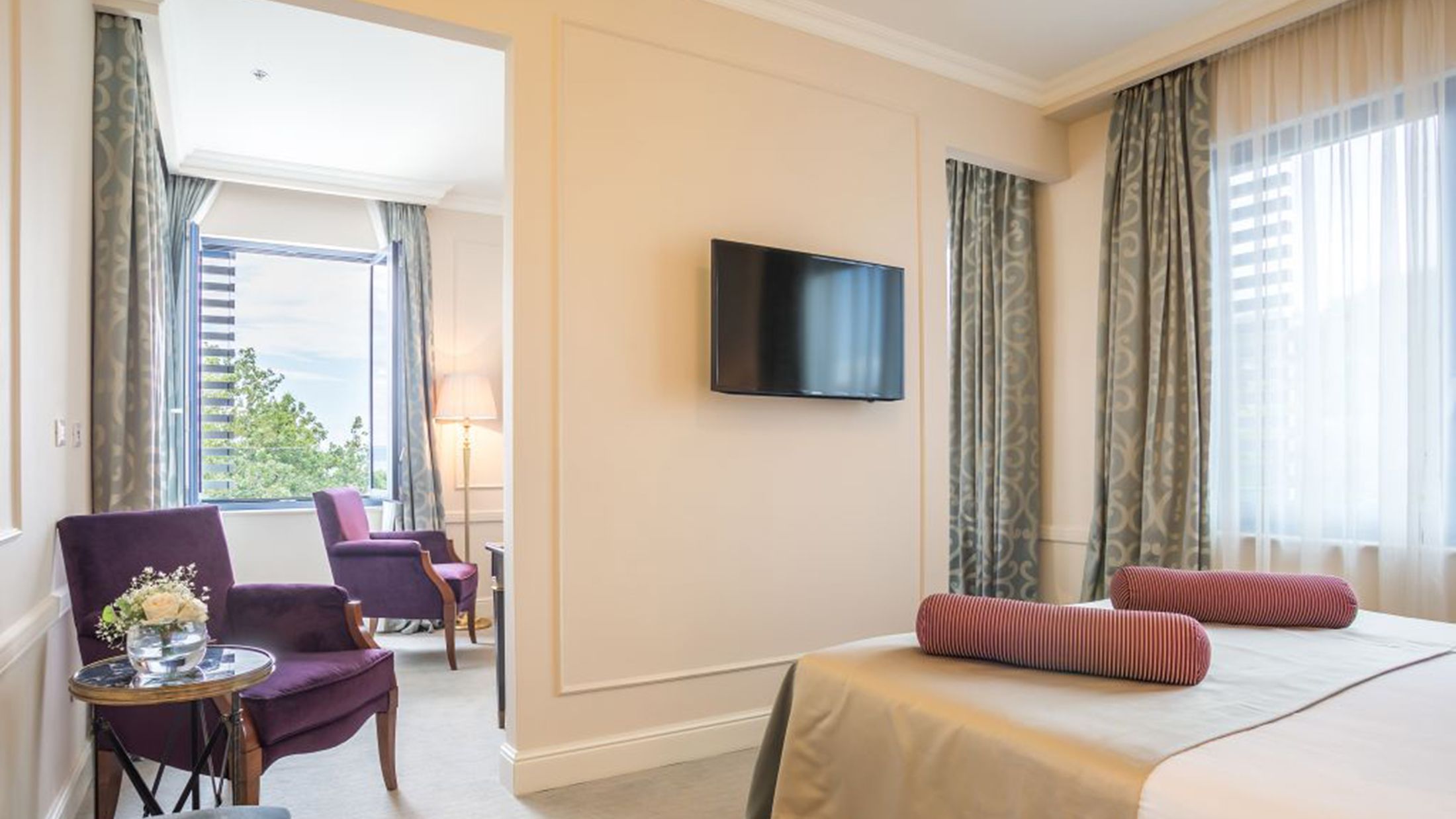 120779-Junior-Suite-Sea-View-001-Hybris