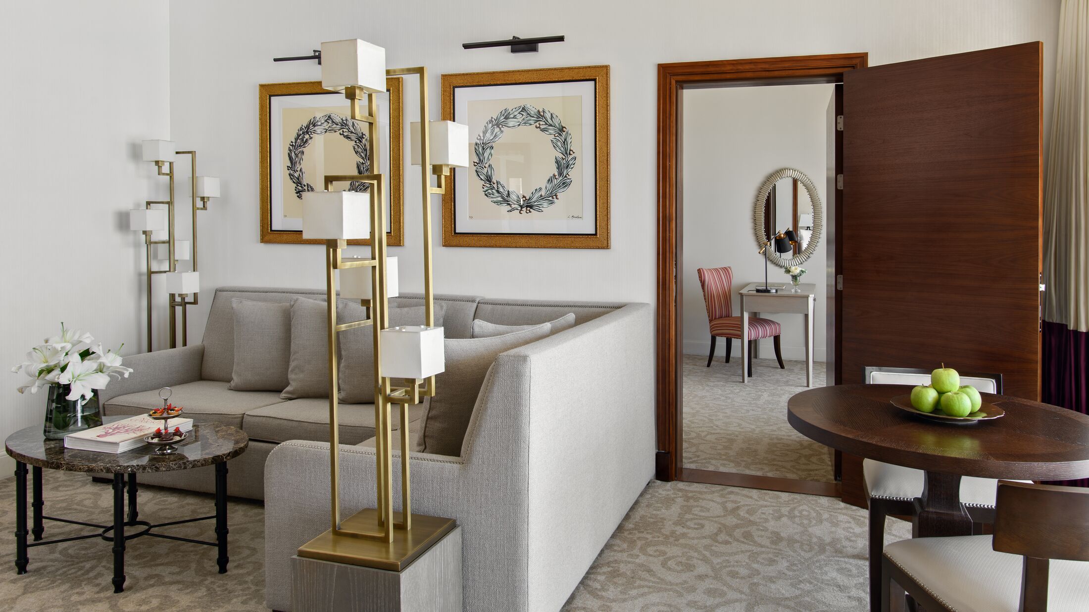 Elysium-2024-Junior-Suite-002-108984-Hybris